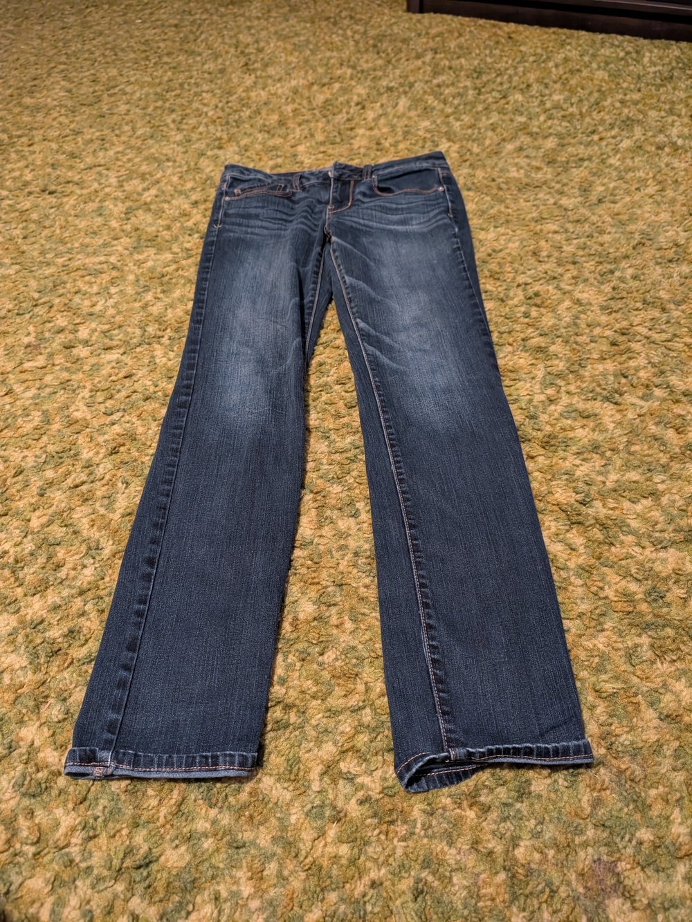 American Eagle Outfitters Women’s Skinny Jeans in Dark Blue
